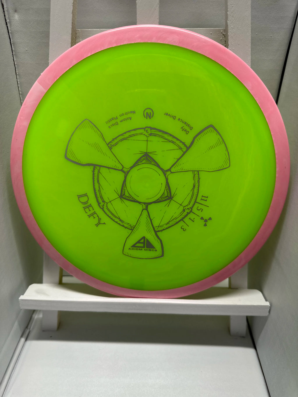 NEUTRON DEFY 175g